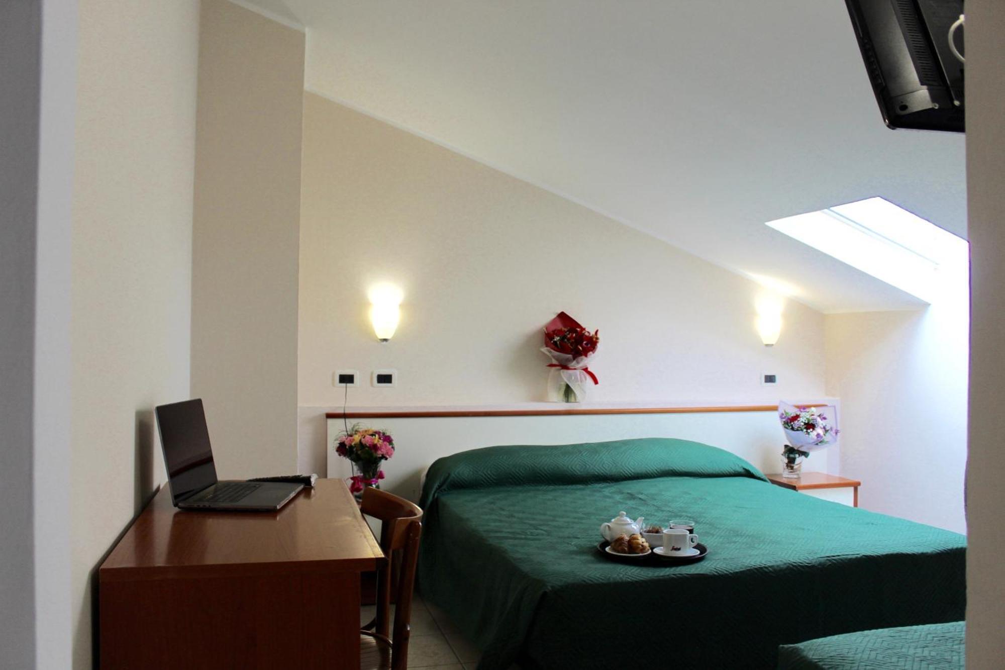 Blue Loft Hotel Cesenatico Exterior photo