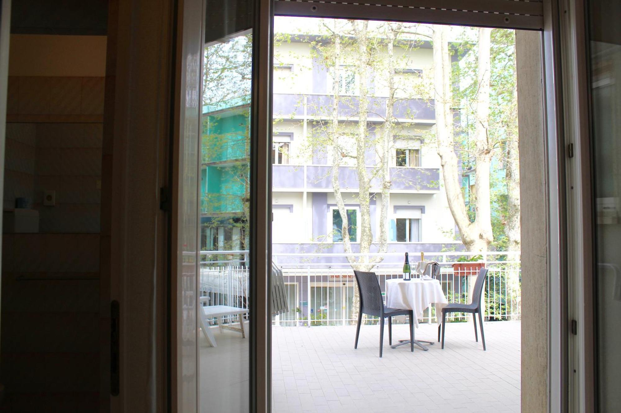Blue Loft Hotel Cesenatico Exterior photo