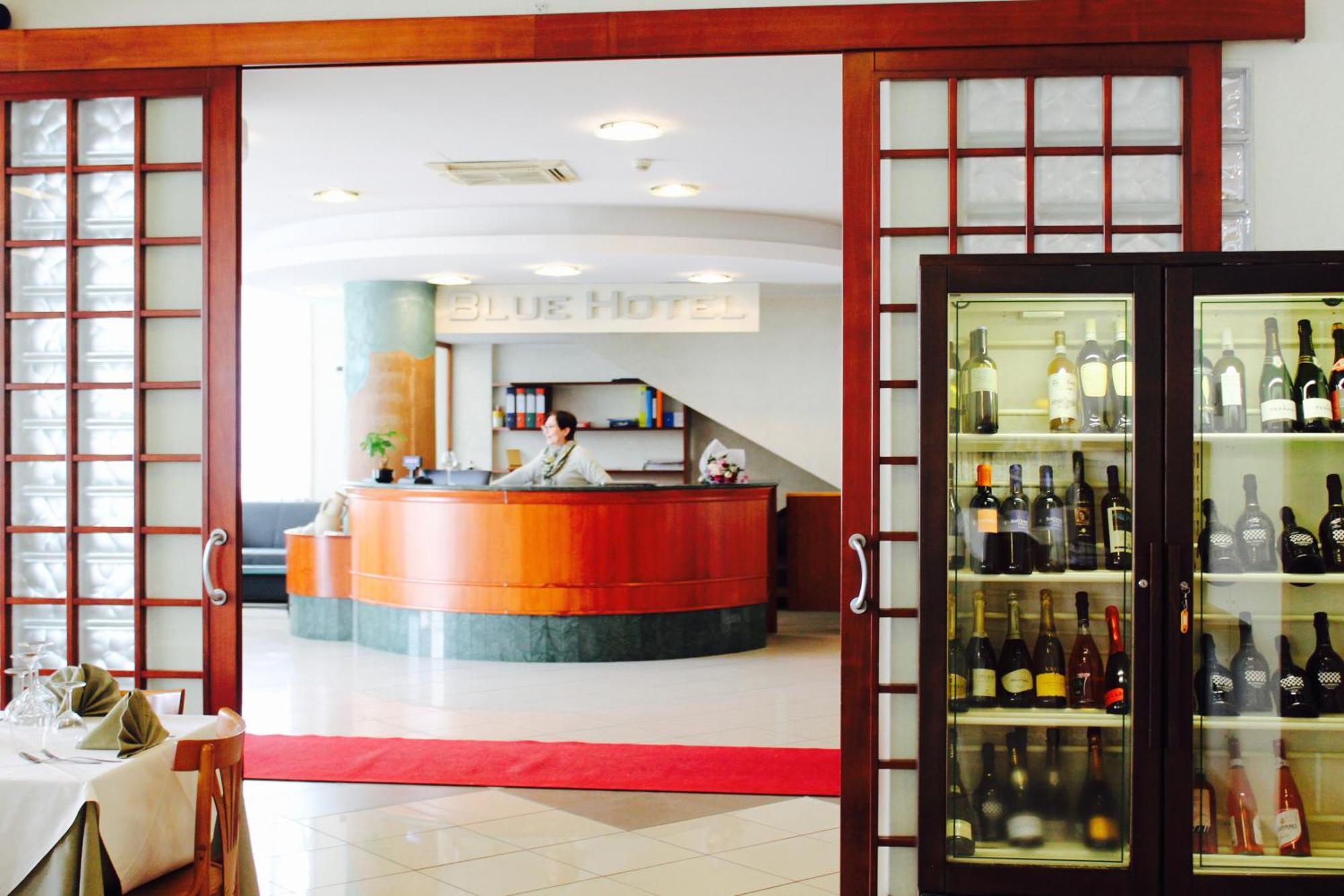 Blue Loft Hotel Cesenatico Exterior photo