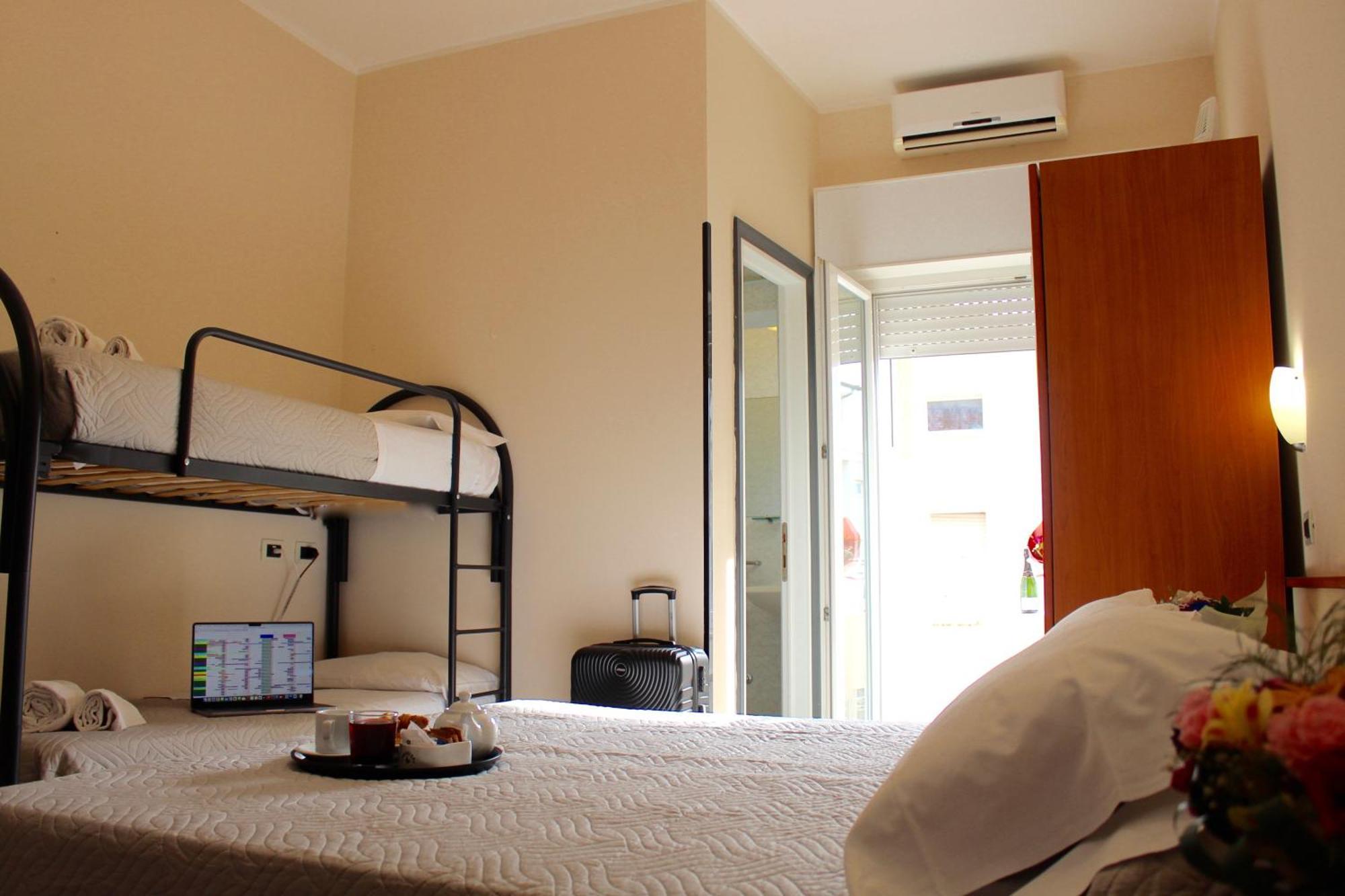 Blue Loft Hotel Cesenatico Exterior photo